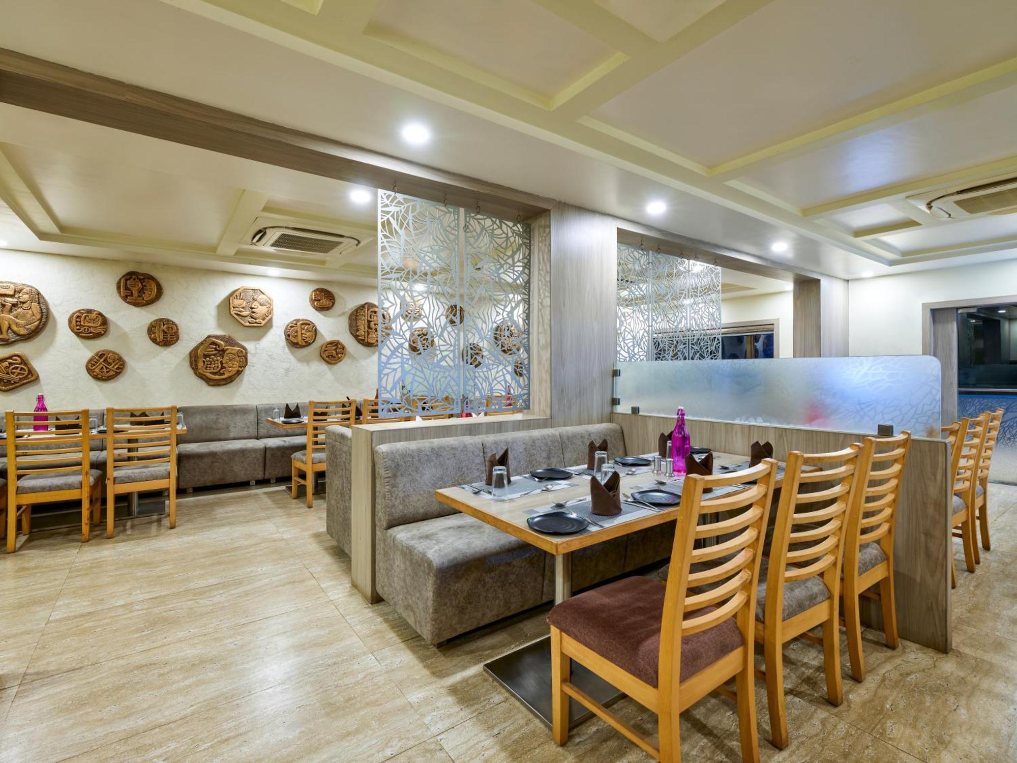 Pride Biznotel Sasan Gir Exterior photo
